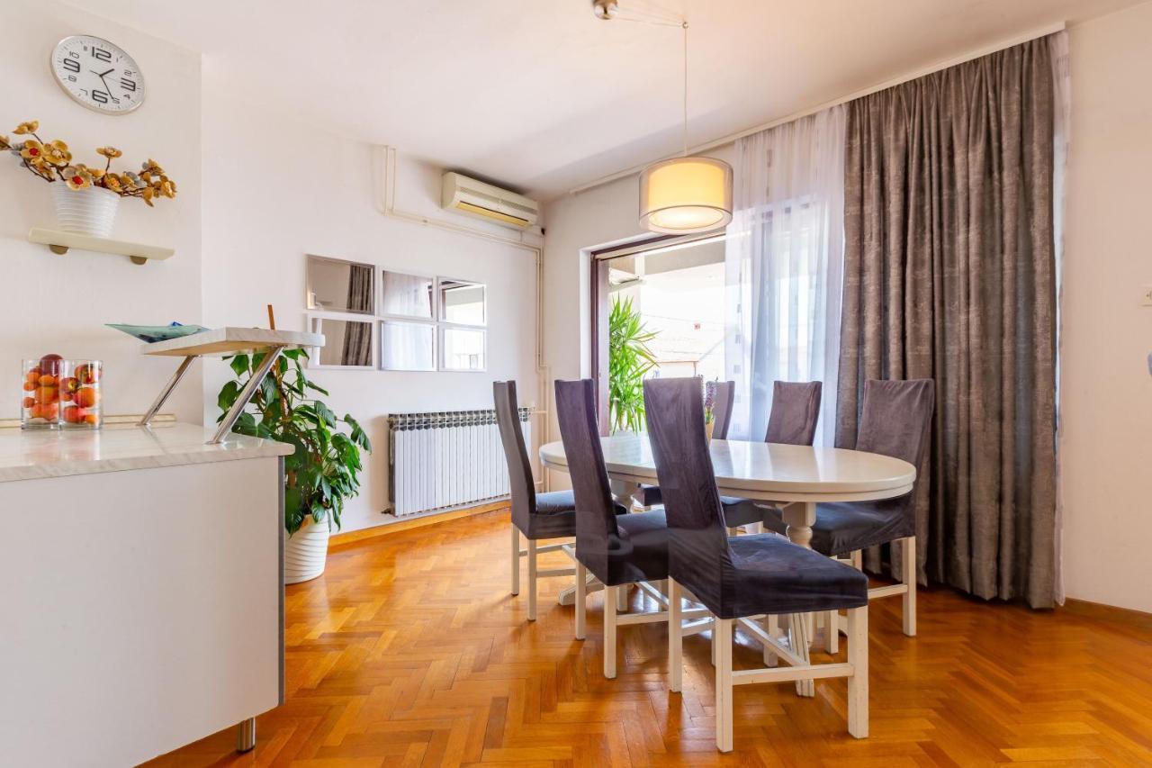 Katina Apartment With Private Pool Zára Kültér fotó