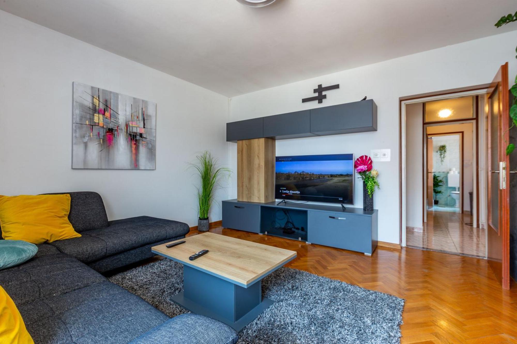 Katina Apartment With Private Pool Zára Kültér fotó